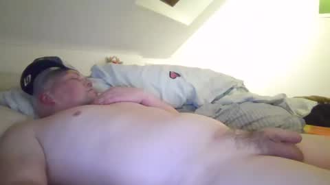 Snapshot of mars0481 chatting on December 2024 08:01:02 PM mars0481 online show from December 2024 08:01:02 PM