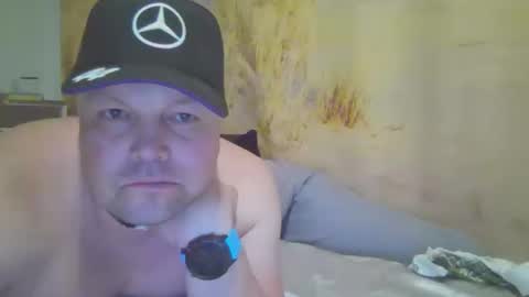 Snapshot of mars0481 chatting on September 2025 06:31:01 PM mars0481 online show from September 2025 06:31:01 PM