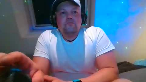 Snapshot of mars0481 chatting on October 2025 10:44:02 AM mars0481 online show from October 2025 10:44:02 AM