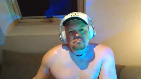 Snapshot of mars0481 chatting on December 2025 05:13:01 AM mars0481 online show from December 2025 05:13:01 AM