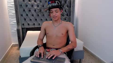 MARSHALL online show from November 2025 01:10:01 PM