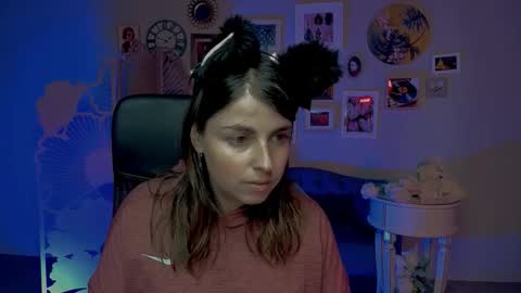 Snapshot of martaedams chatting on November 2025 06:08:01 AM martaedams online show from November 2025 06:08:01 AM