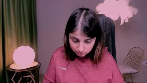 Snapshot of martaedams chatting on December 2025 06:19:02 AM martaedams online show from December 2025 06:19:02 AM