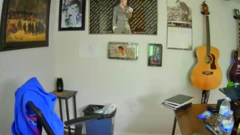 martcb1313 online show from October 2025 05:31:02 PM