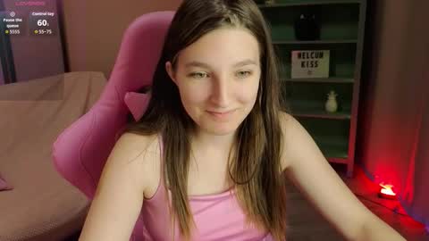 Snapshot of marthalune chatting on September 2025 10:09:01 AM Martha online show from September 2025 10:09:01 AM