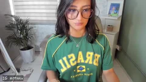 Martina online show from November 2025 07:58:01 PM