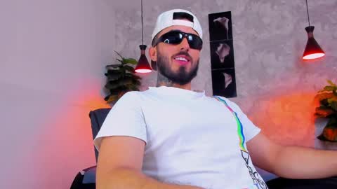 Snapshot of martin_foster_ chatting on April 2026 04:42:01 AM Martin Foster online show from April 2026 04:42:01 AM