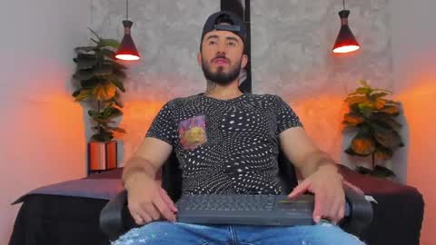 Snapshot of martin_foster_ chatting on April 2026 03:44:02 AM Martin Foster online show from April 2026 03:44:02 AM