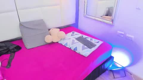 Snapshot of martina_armos chatting on March 2026 01:50:02 PM Martina online show from March 2026 01:50:02 PM