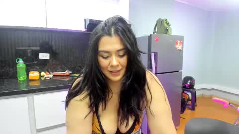 Snapshot of martina_foxy_ chatting on February 2025 11:44:02 AM MARTINA online show from February 2025 11:44:02 AM