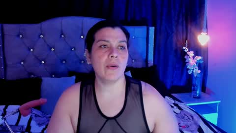 Snapshot of martina_foxy_ chatting on March 2025 03:24:01 PM MARTINA online show from March 2025 03:24:01 PM