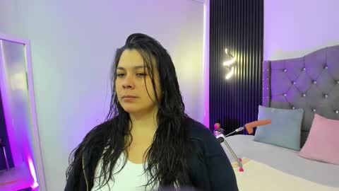 Snapshot of martina_foxy_ chatting on December 2025 11:41:02 AM MARTINA online show from December 2025 11:41:02 AM