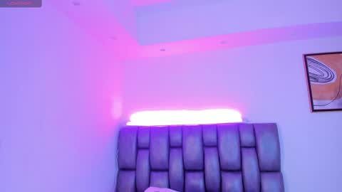 Martina online show from February 2025 12:43:02 PM