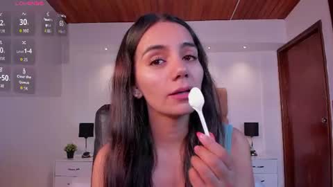 Snapshot of martina_mancinii chatting on June 2026 01:10:01 PM Martina online show from June 2026 01:10:01 PM