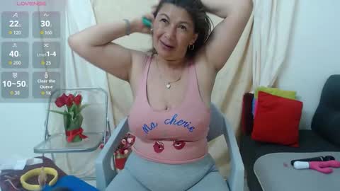 Martina online show from November 2025 02:02:01 PM