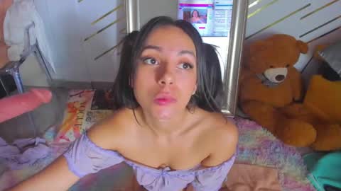 Snapshot of martinarossi chatting on January 2025 12:50:01 AM ... ... online show from January 2025 12:50:01 AM