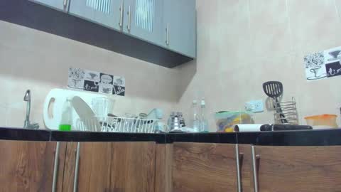 Snapshot of martinarossi chatting on February 2025 10:26:01 PM ... ... online show from February 2025 10:26:01 PM