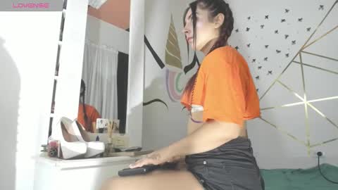 Snapshot of martinarossi chatting on October 2025 07:36:02 PM ... ... online show from October 2025 07:36:02 PM