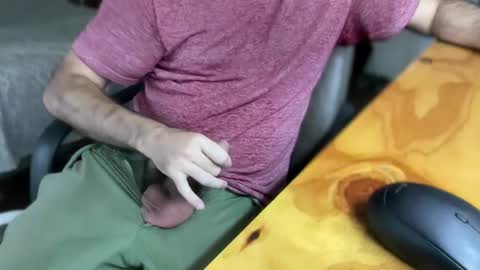 Snapshot of martincito22xl chatting on February 2025 03:37:02 PM Martincito online show from February 2025 03:37:02 PM