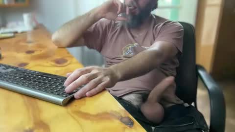 Martincito online show from November 2025 12:16:01 PM