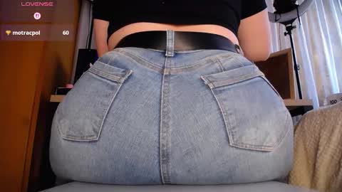 Antonella Martini online show from October 2025 07:36:01 PM