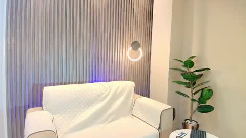 Snapshot of mary_cute9 chatting on February 2025 05:25:02 PM mary_cute9 online show from February 2025 05:25:02 PM