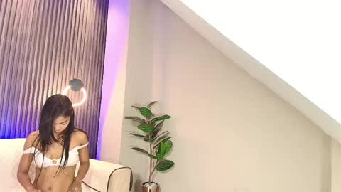 Snapshot of mary_cute9 chatting on March 2025 06:52:01 PM mary_cute9 online show from March 2025 06:52:01 PM