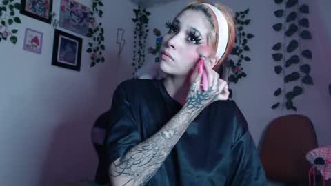                      100   online show from December 2024 10:09:02 PM