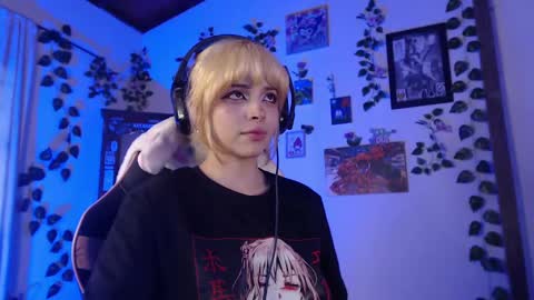                      100   online show from February 2025 10:51:01 PM