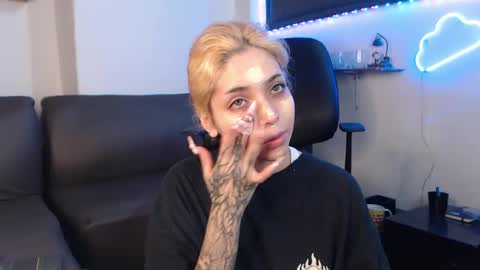                      100   online show from February 2025 02:36:01 PM