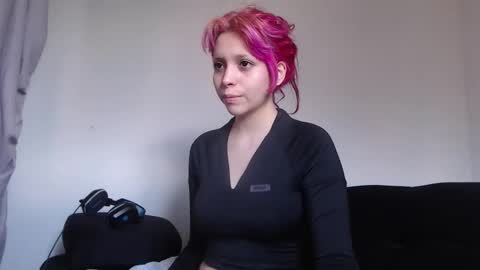                      100   online show from September 2025 03:22:02 PM