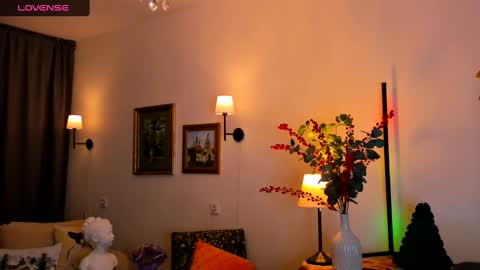 Snapshot of mary_marlow chatting on February 2025 09:12:01 PM Mary online show from February 2025 09:12:01 PM