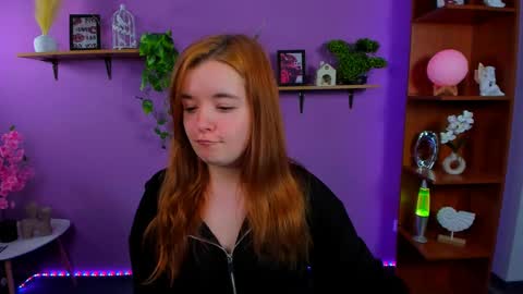 mary skiny online show from April 2026 04:05:02 PM