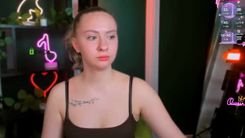 mary skiny online show from April 2026 06:38:01 PM