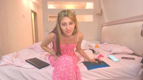 Snapshot of marya442004 chatting on October 2025 01:22:01 AM marya442004 online show from October 2025 01:22:01 AM