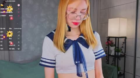 Snapshot of maryallston chatting on April 2026 12:19:01 AM Doris online show from April 2026 12:19:01 AM