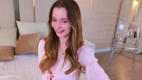 Snapshot of marybeth_snow chatting on June 2026 01:28:02 AM Marybeth online show from June 2026 01:28:02 AM