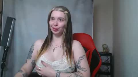 Snapshot of maryh0tlove chatting on April 2026 09:41:02 AM maryh0tlove online show from April 2026 09:41:02 AM