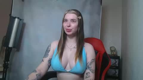 Snapshot of maryh0tlove chatting on May 2026 11:04:01 AM maryh0tlove online show from May 2026 11:04:01 AM