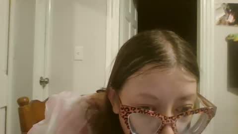 maryjaneflowers online show from December 2024 10:29:02 AM