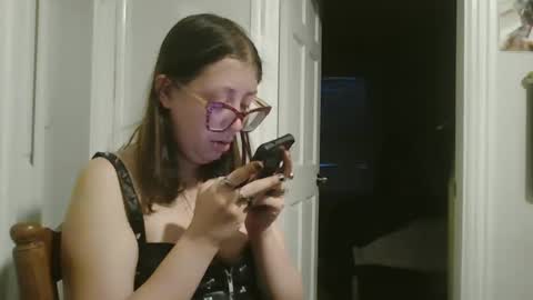 maryjaneflowers online show from December 2024 12:05:01 PM