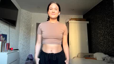 Lola online show from February 2026 08:11:02 AM