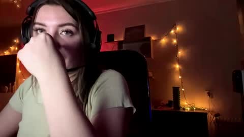 Snapshot of maryjanetreible chatting on April 2026 06:12:01 PM Annie online show from April 2026 06:12:01 PM