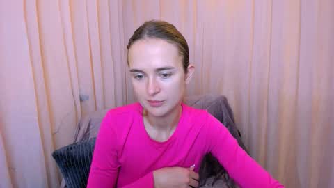 Mari online show from November 2025 07:29:02 AM