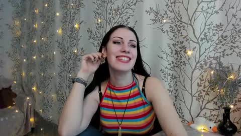 Mary Lou online show from December 2024 05:26:01 AM