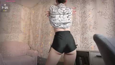 Snapshot of marylou_ chatting on April 2026 07:45:01 AM Mary Lou online show from April 2026 07:45:01 AM