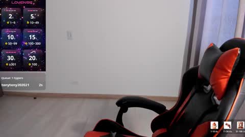 Dulce Maria online show from February 2026 07:01:02 PM