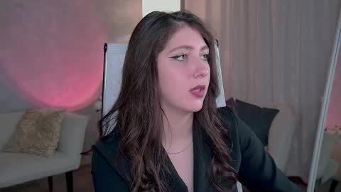 Snapshot of marymillerr chatting on March 2026 06:08:02 AM Mary Miller online show from March 2026 06:08:02 AM