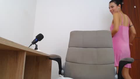 3 online show from January 2025 02:49:02 PM