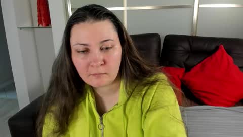 Snapshot of maryswon chatting on September 2025 10:04:02 AM Mary online show from September 2025 10:04:02 AM